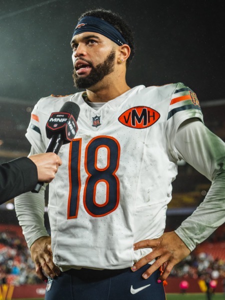 Caleb Williams (54858668366) (cropped).